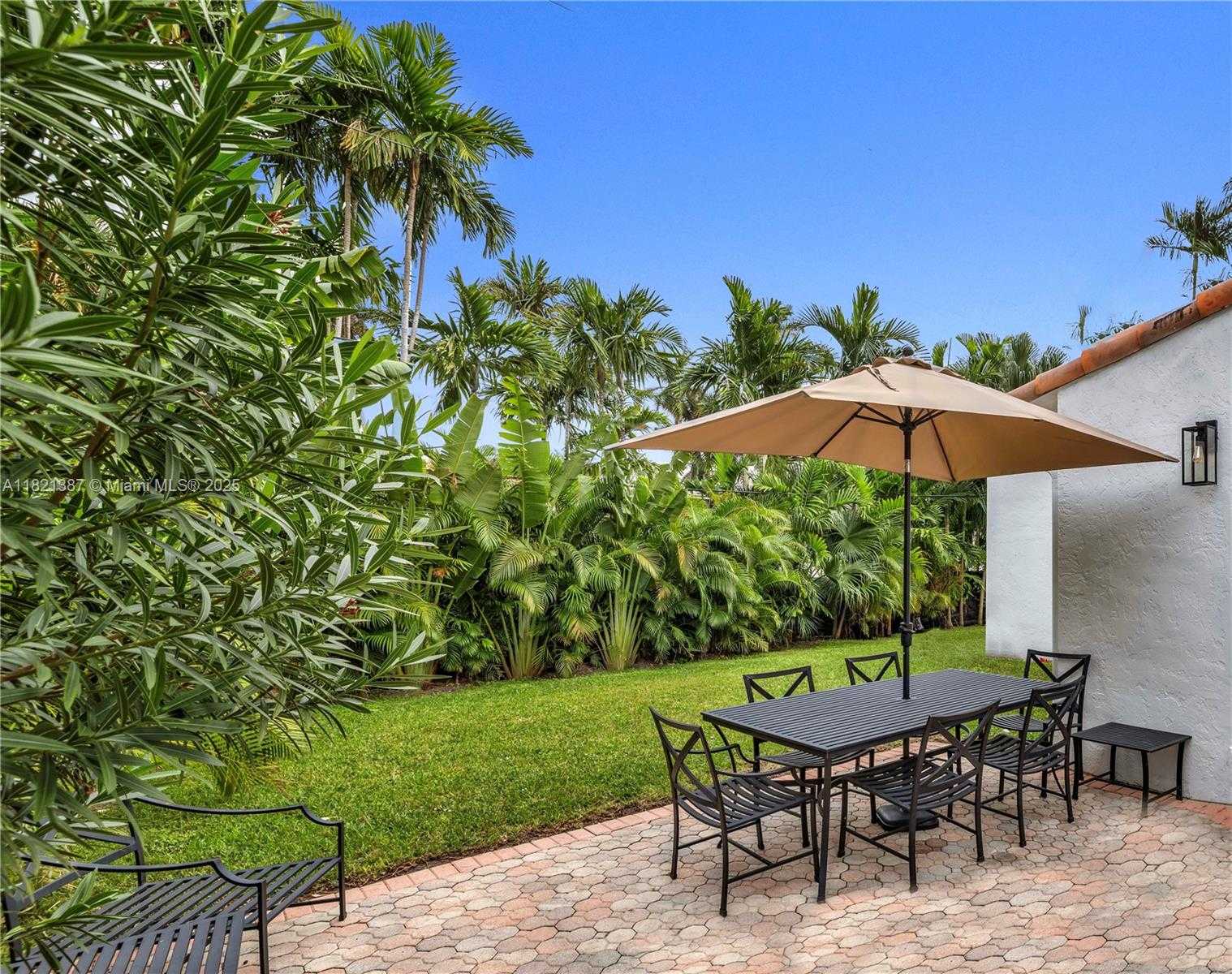 Small Image of 7431 COQUINA DR, North Bay Village Number 8