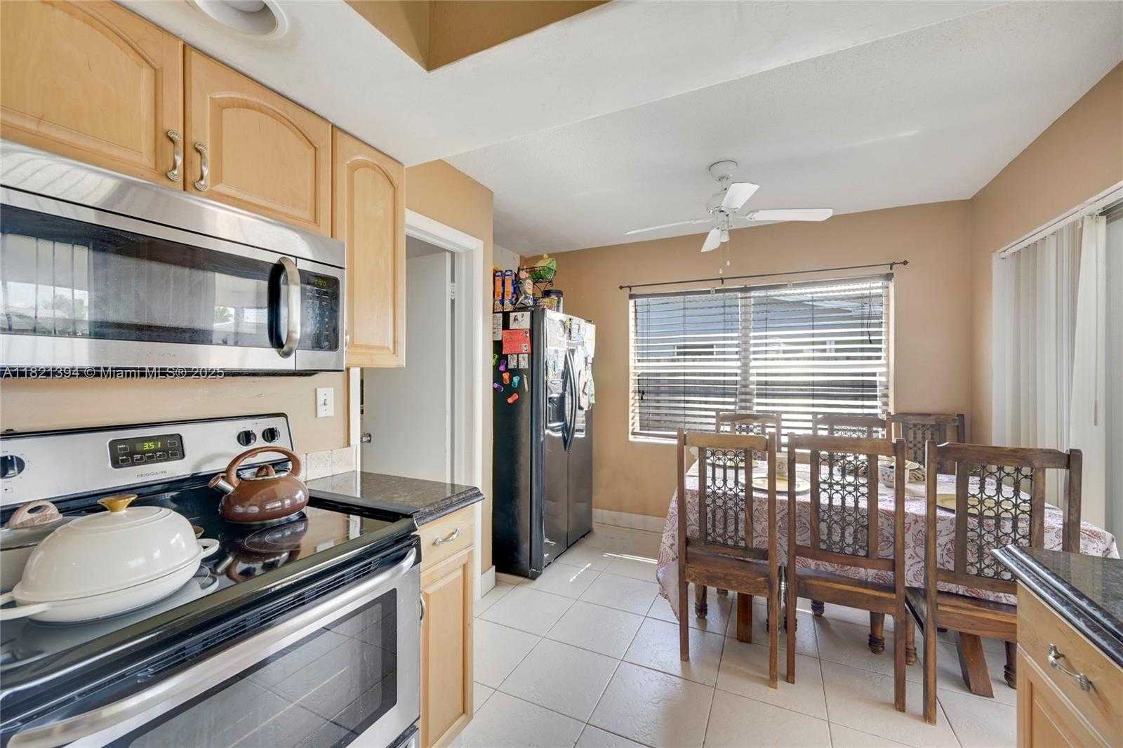 Small Image of 5340 SOUTH WEST 11TH ST, Margate Number 14