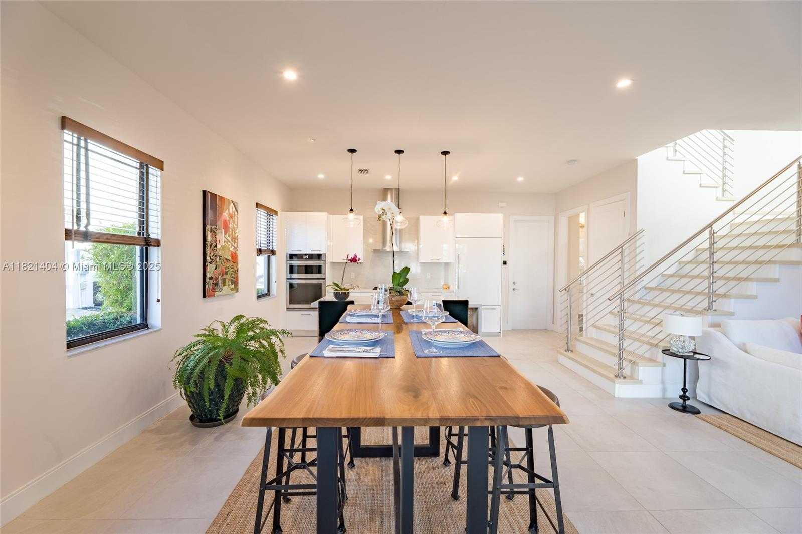 Small Image of 8217 NORTH WEST 46TH ST, Doral Number 10