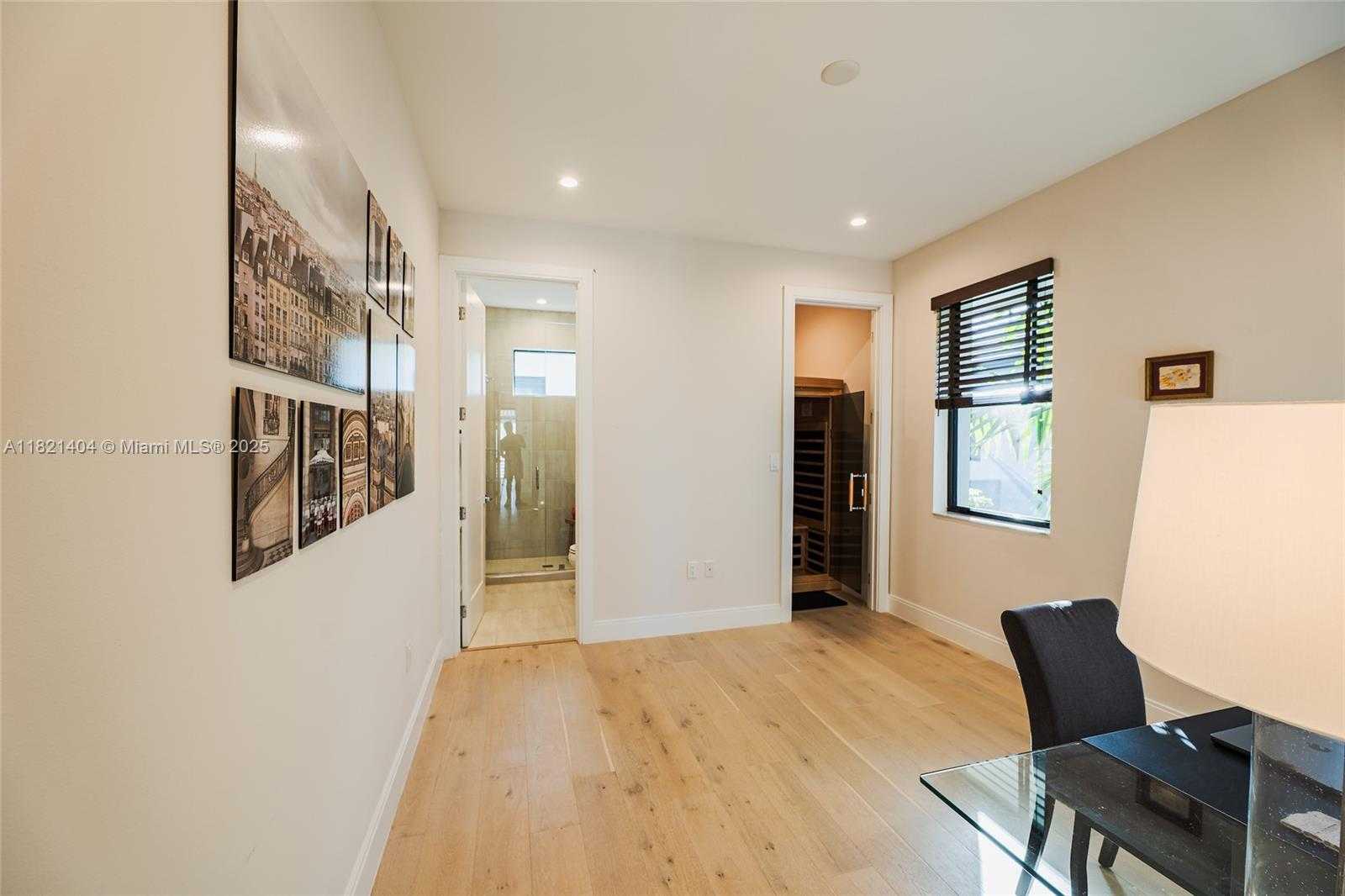 Small Image of 8217 NORTH WEST 46TH ST, Doral Number 35