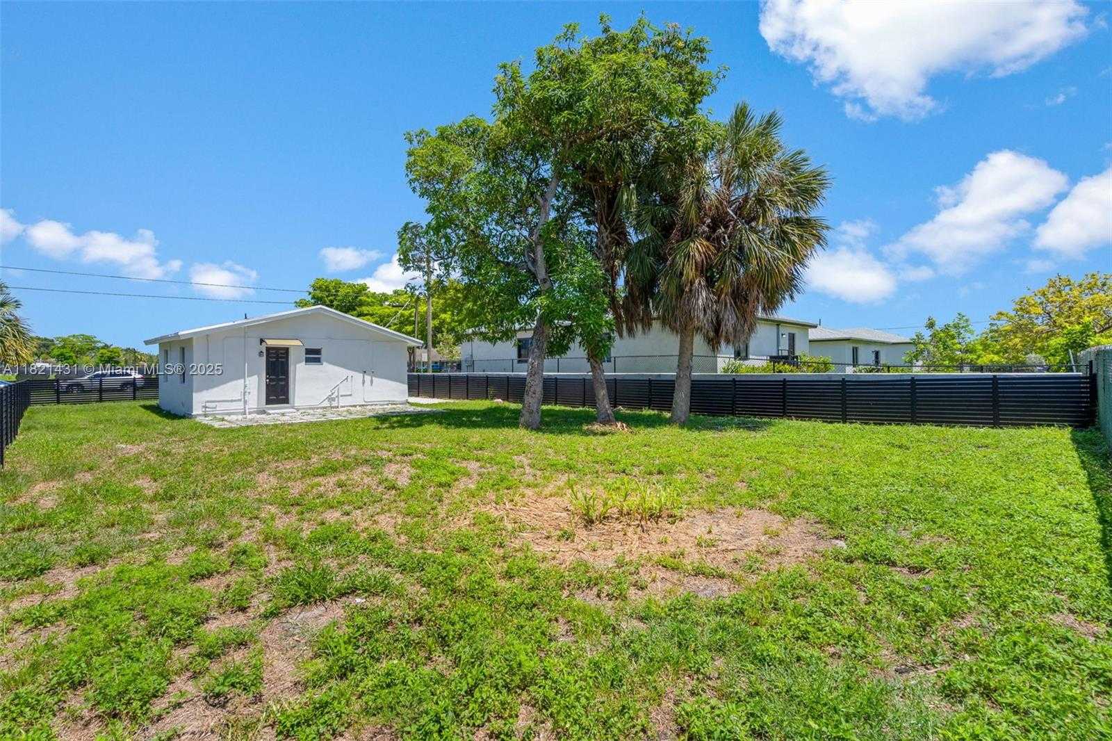 Small Image of 1001 NORTH WEST 4TH AVE, Pompano Beach Number 21