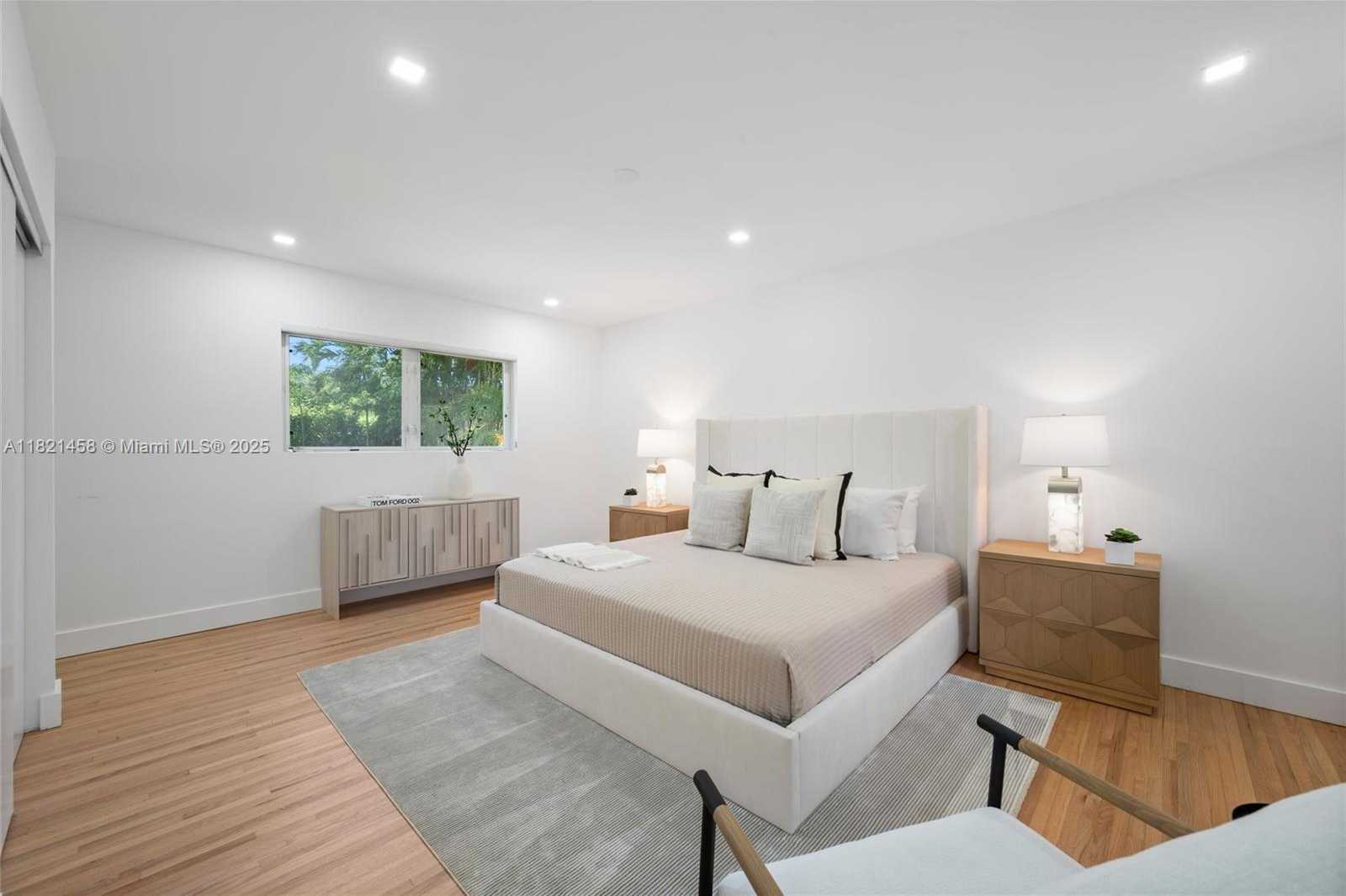 Small Image of 5211 GRANADA BLVD, Coral Gables Number 11