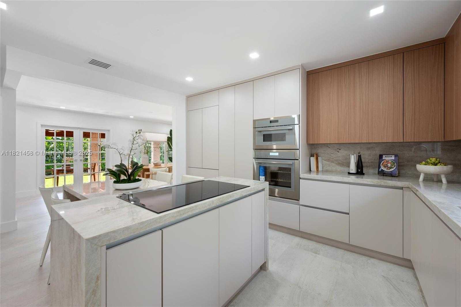 Small Image of 5211 GRANADA BLVD, Coral Gables Number 6
