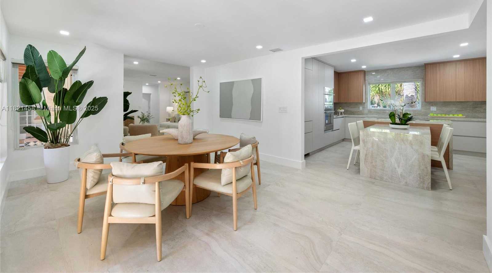 Small Image of 5211 GRANADA BLVD, Coral Gables Number 7