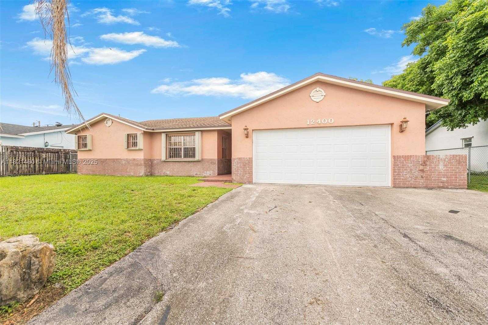 Small Image of 12400 SOUTH WEST 259TH TER, Homestead Number 4