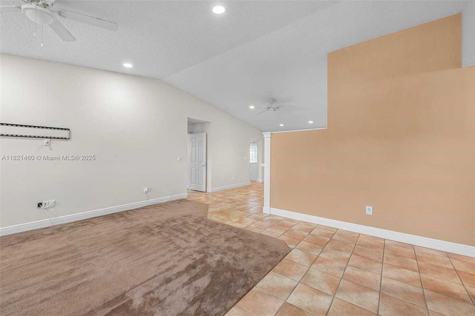 Small Image of 12400 SOUTH WEST 259TH TER, Homestead Number 7