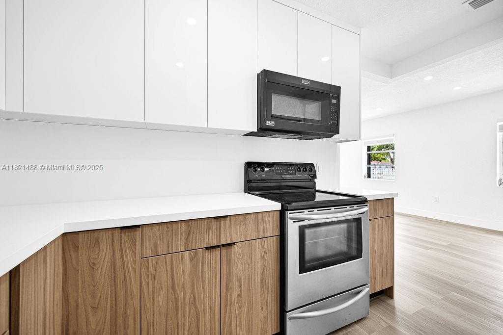 Small Image of 2791 NORTH WEST 151ST TER, Miami Gardens Number 22