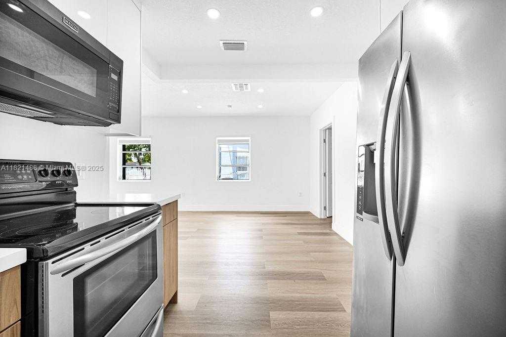 Small Image of 2791 NORTH WEST 151ST TER, Miami Gardens Number 23