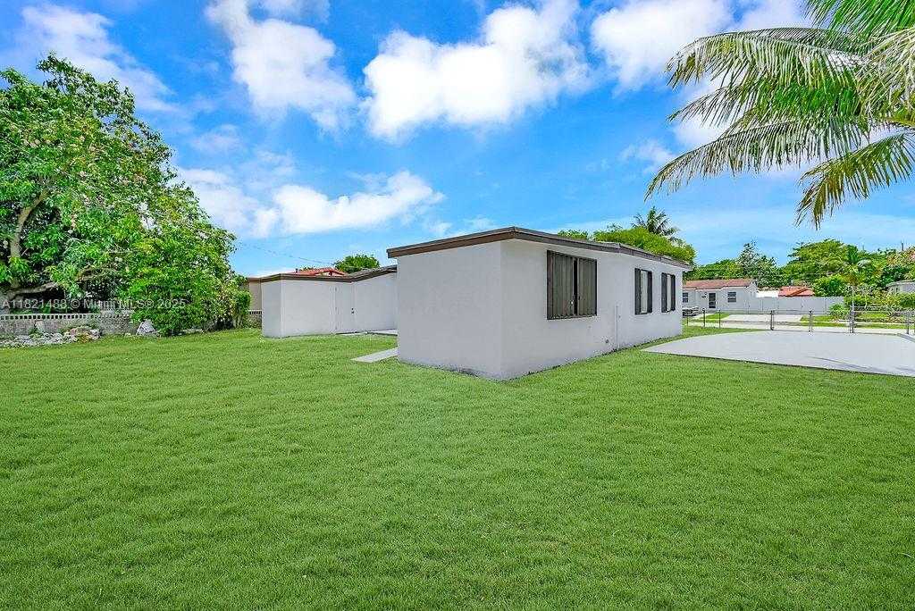 Small Image of 2791 NORTH WEST 151ST TER, Miami Gardens Number 37