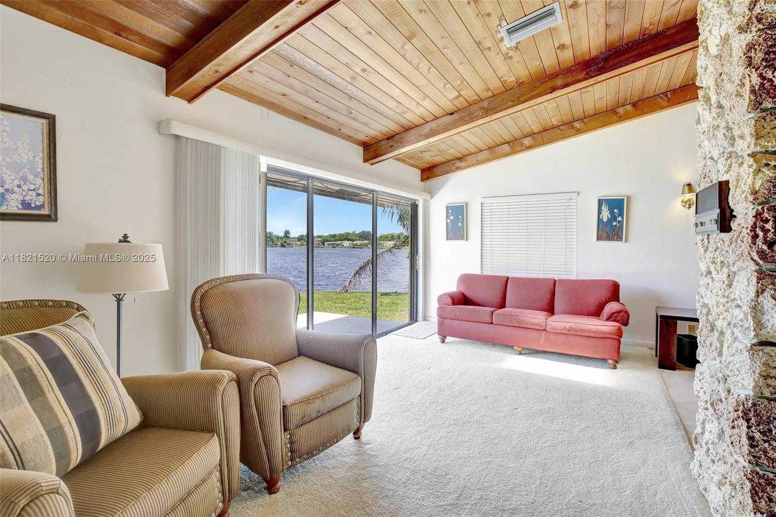 Small Image of 1600 SOUTH WEST 72ND AVE, Plantation Number 15