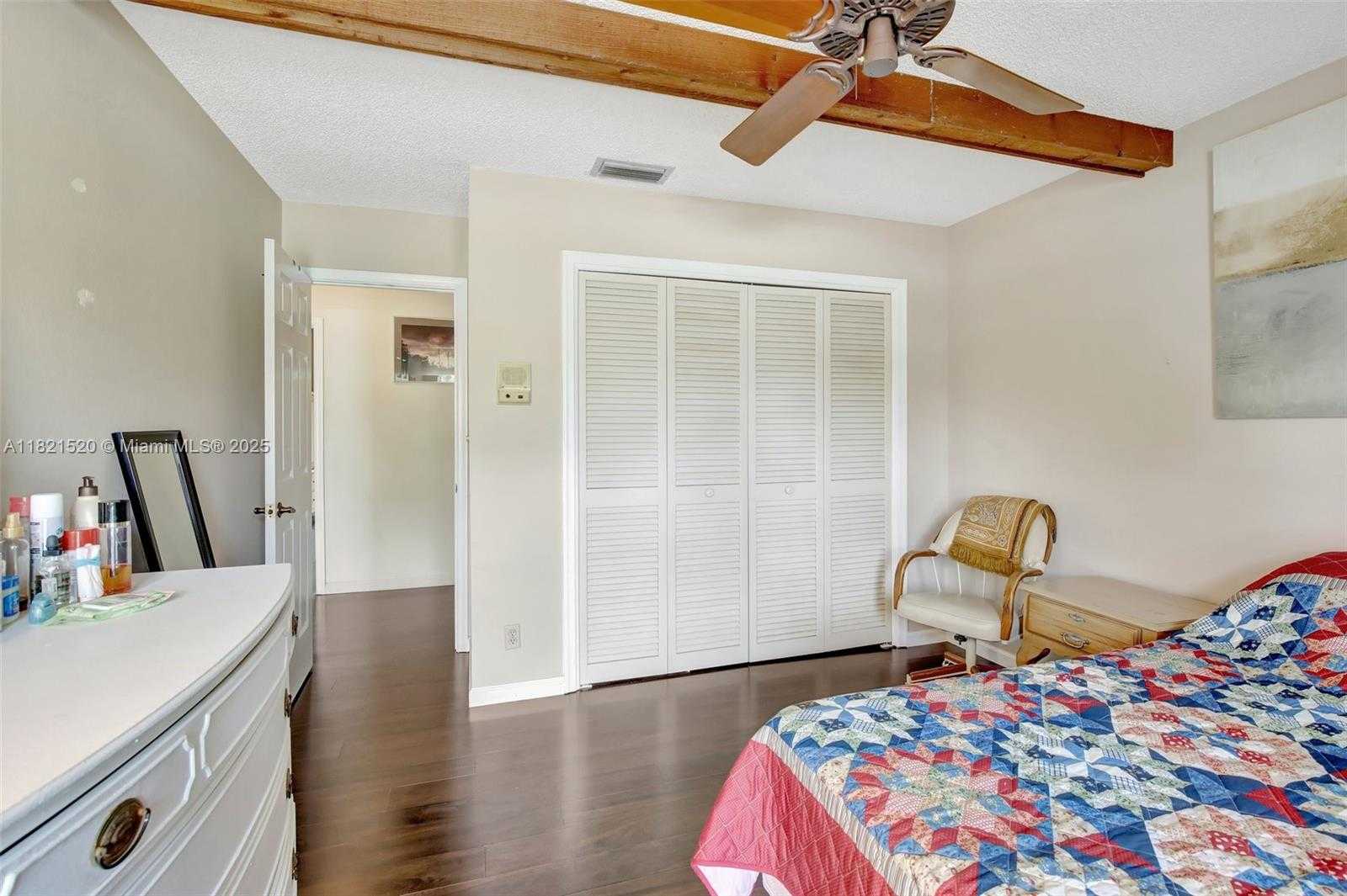 Small Image of 1600 SOUTH WEST 72ND AVE, Plantation Number 25