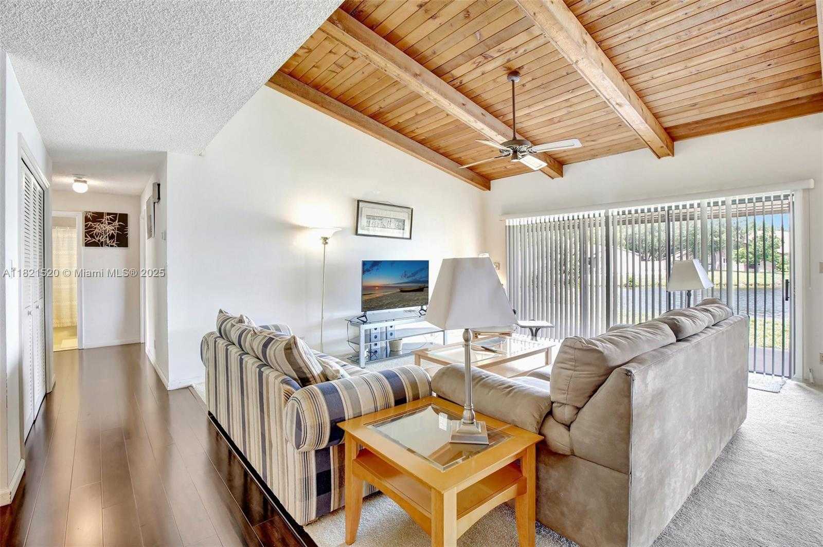 Small Image of 1600 SOUTH WEST 72ND AVE, Plantation Number 4