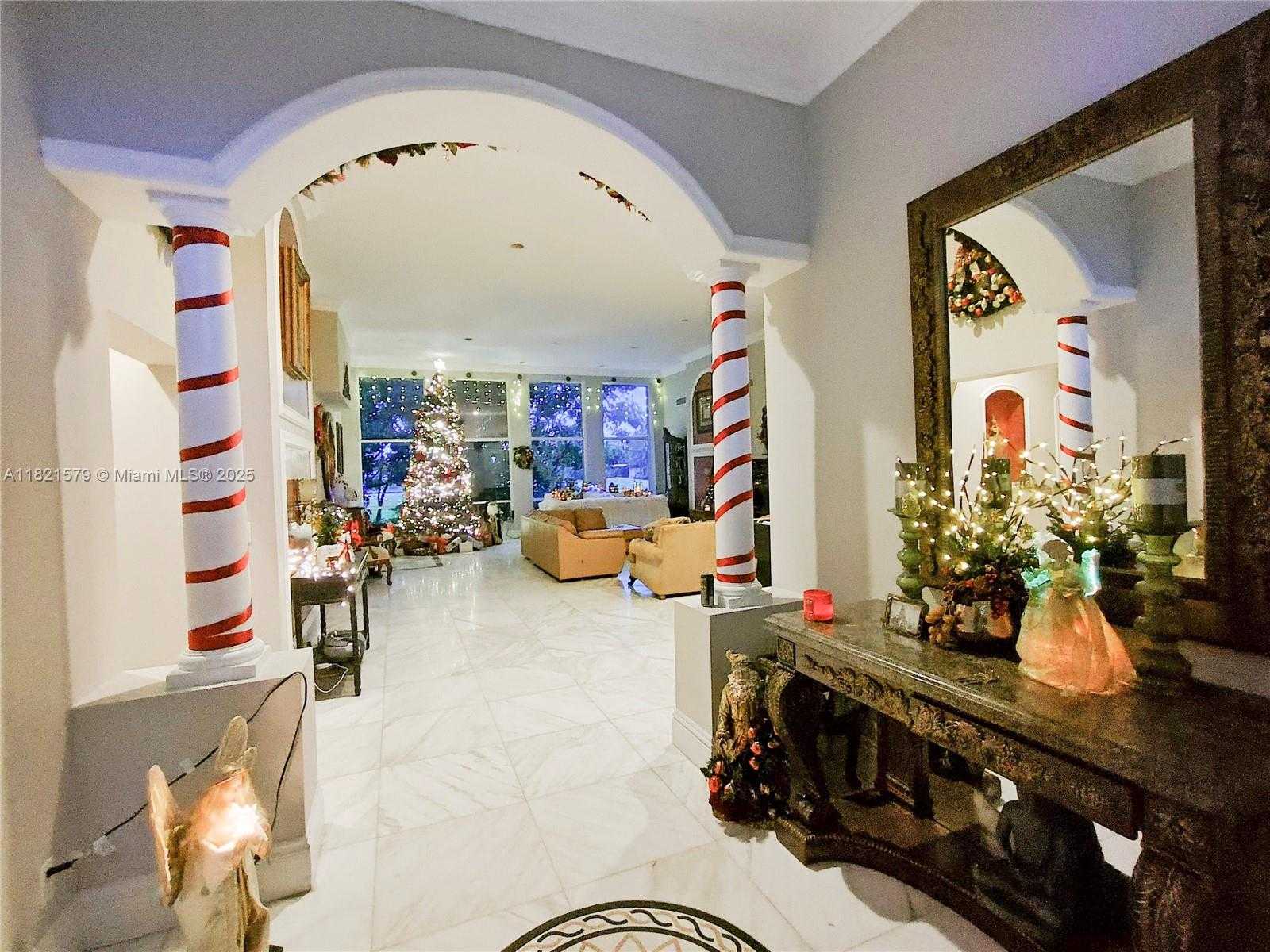 Small Image of 5706 WHITE HICKORY CIR, Tamarac Number 20