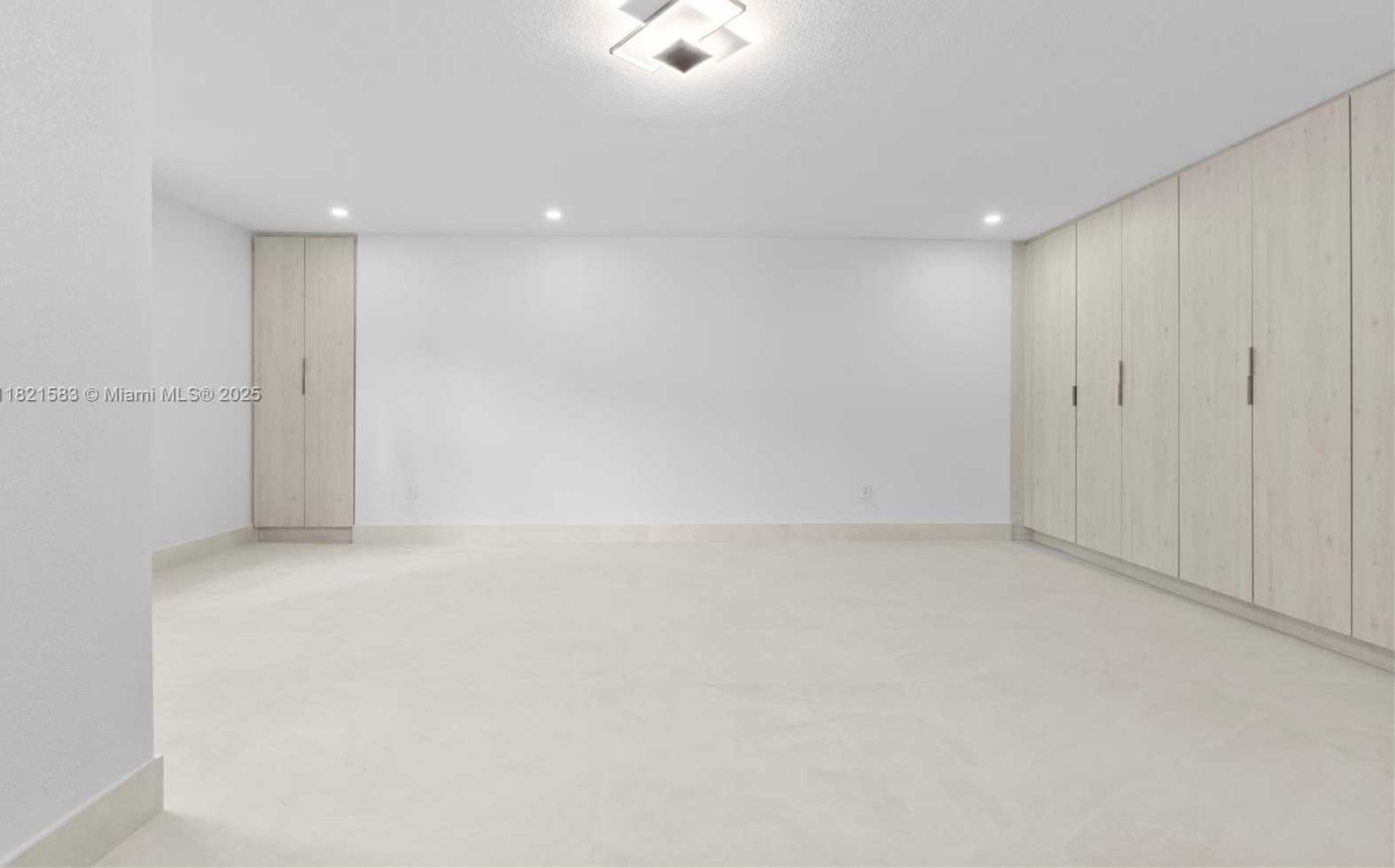 Small Image of 3002 SOUTH WEST 151ST CT, Miami Number 22