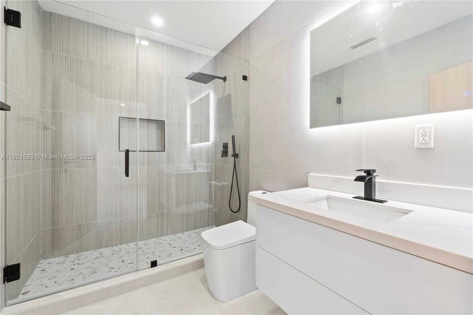 Small Image of 3002 SOUTH WEST 151ST CT, Miami Number 23