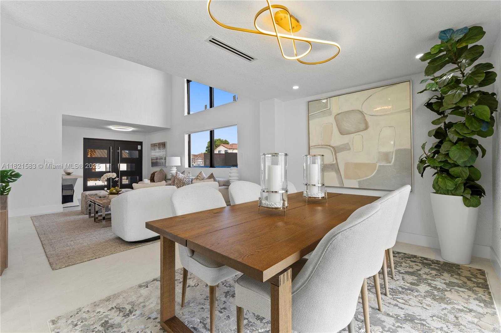 Small Image of 3002 SOUTH WEST 151ST CT, Miami Number 6