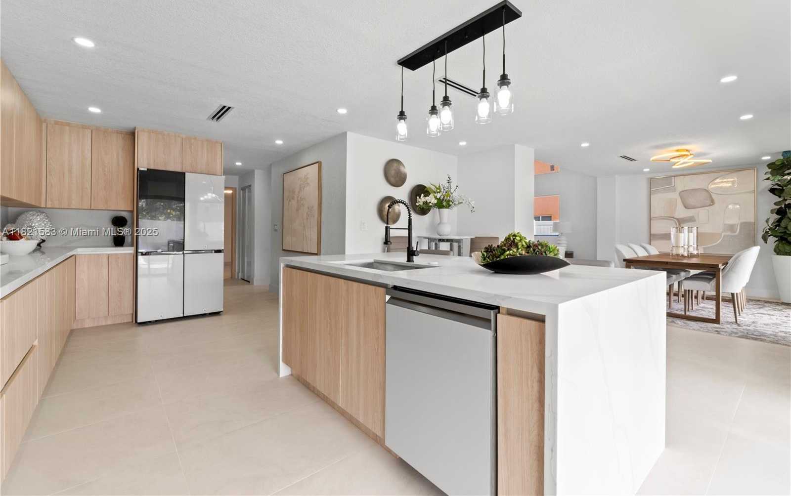 Small Image of 3002 SOUTH WEST 151ST CT, Miami Number 9