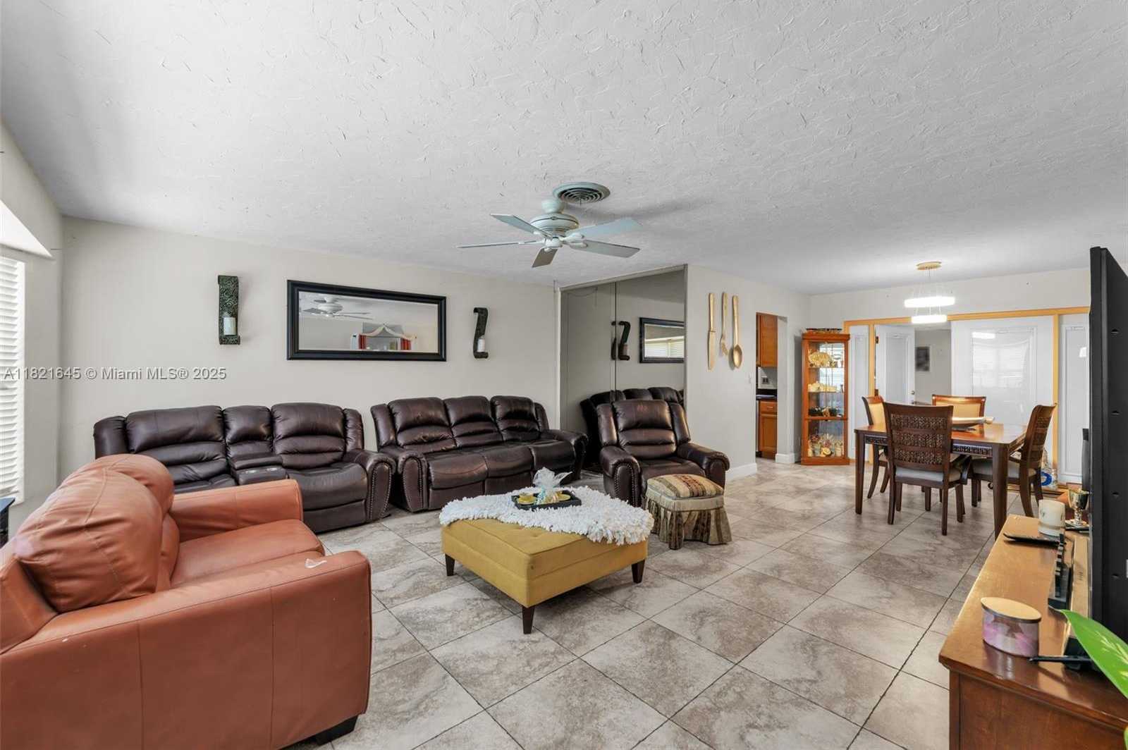 Small Image of 6701 NORTH WEST 6TH ST, Margate Number 4