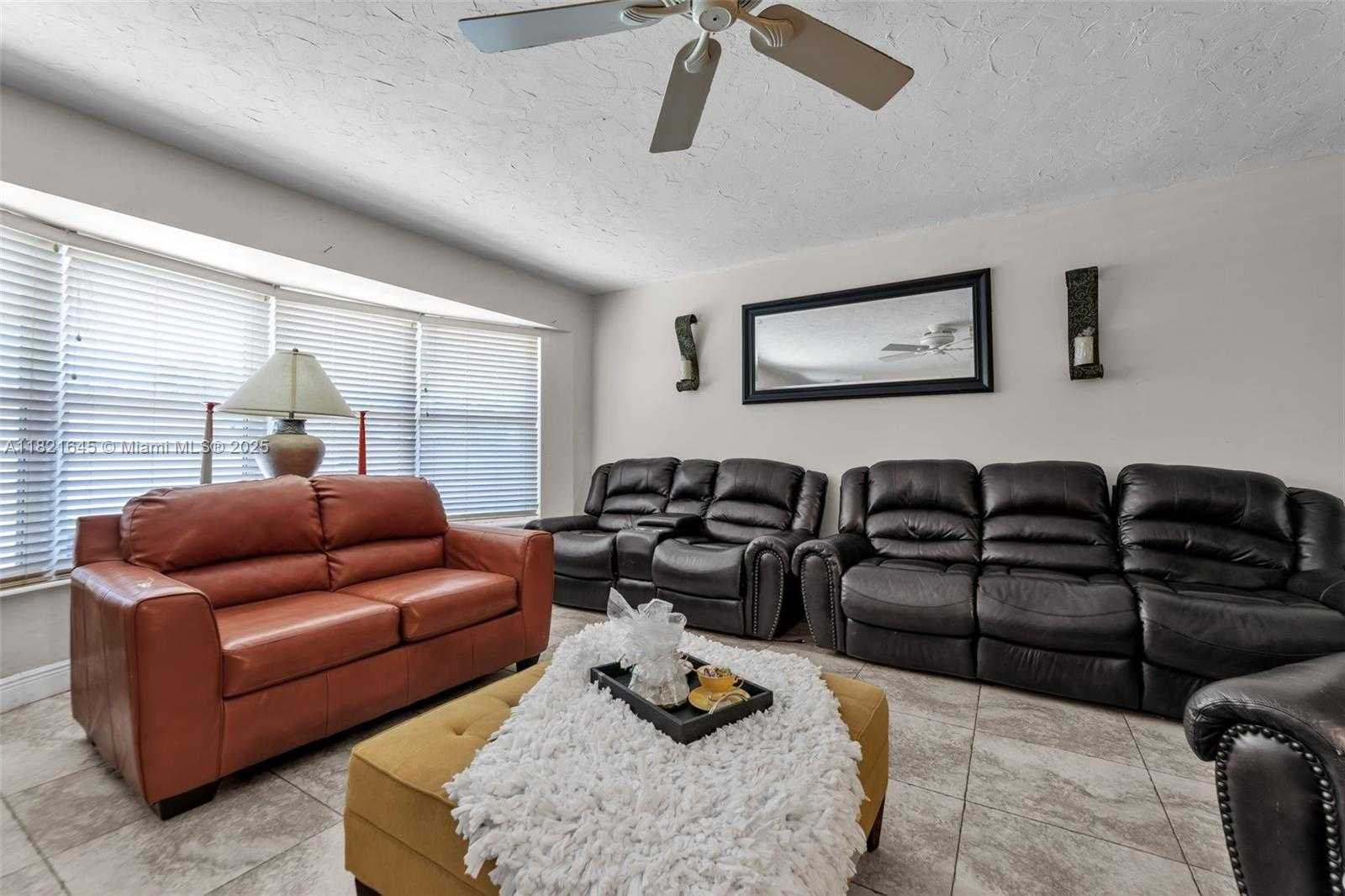 Small Image of 6701 NORTH WEST 6TH ST, Margate Number 6
