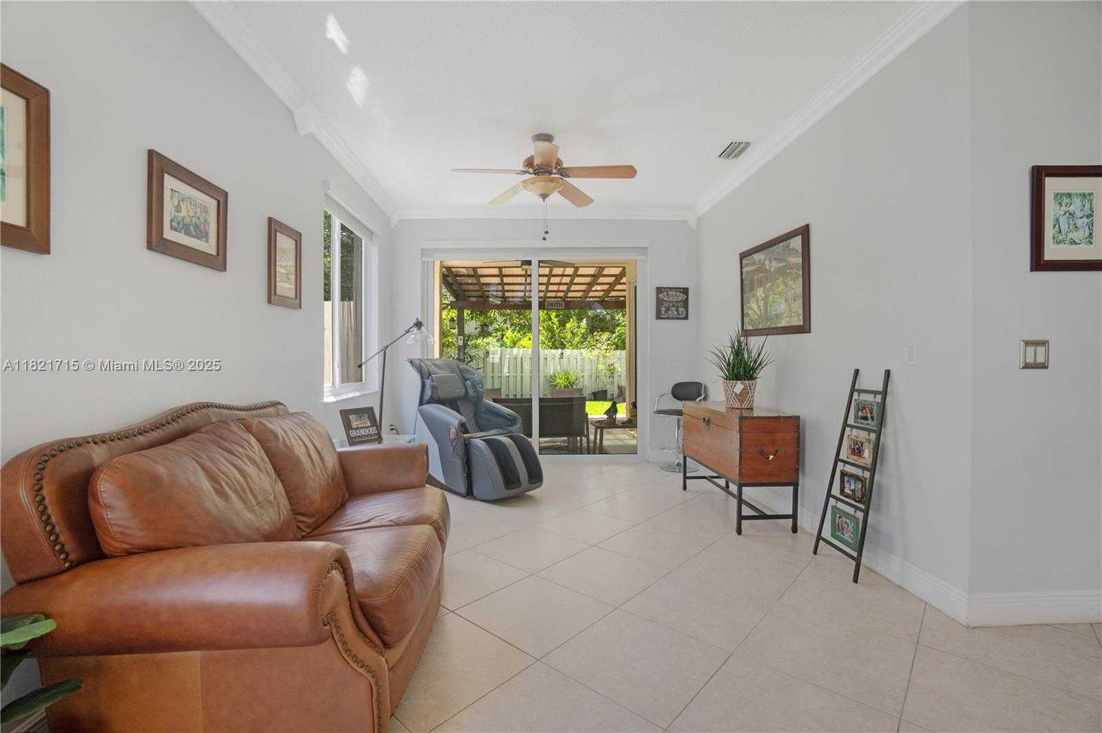 Small Image of 801 NORTH WEST 156TH AVE, Pembroke Pines Number 10