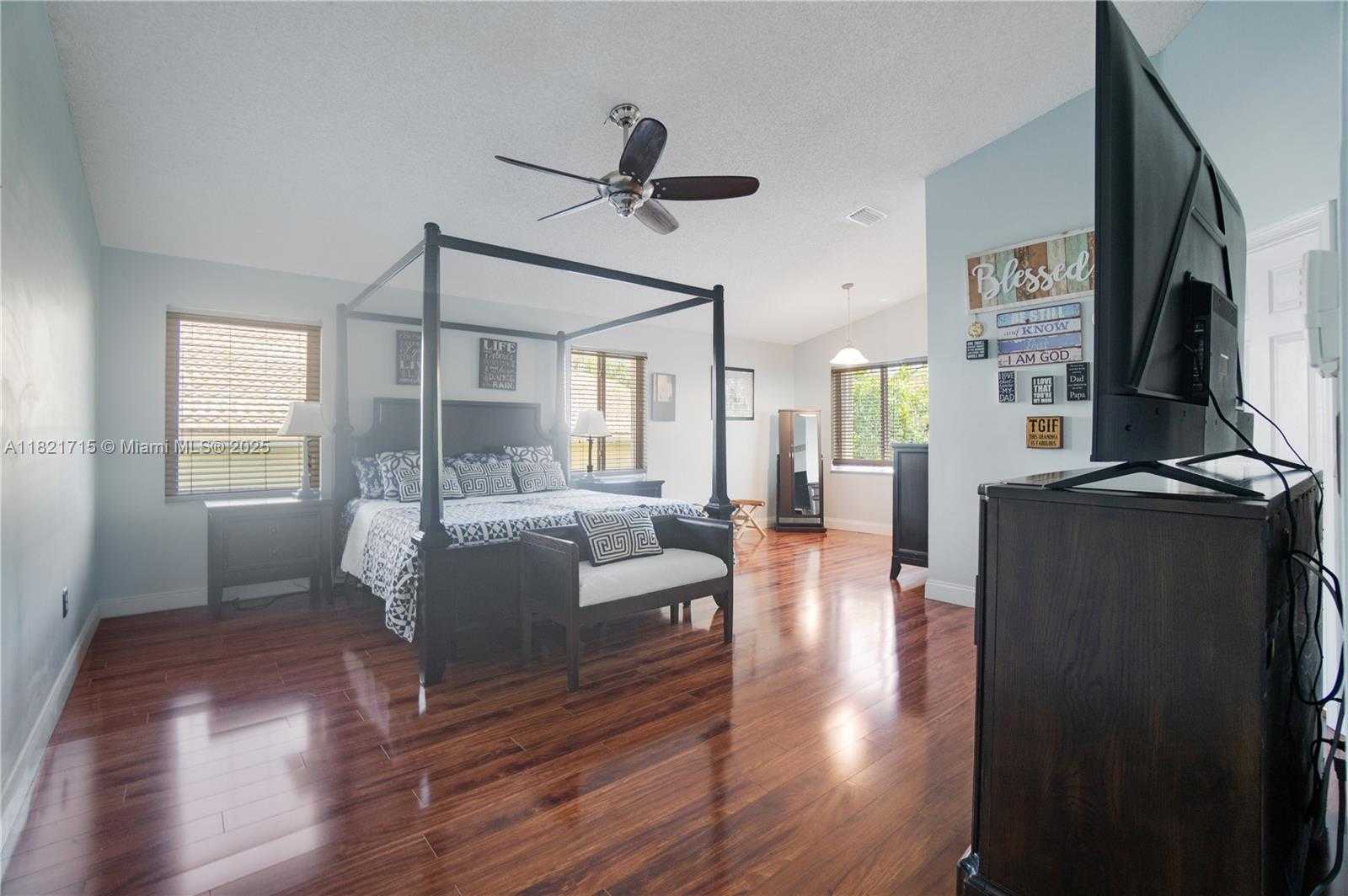 Small Image of 801 NORTH WEST 156TH AVE, Pembroke Pines Number 26