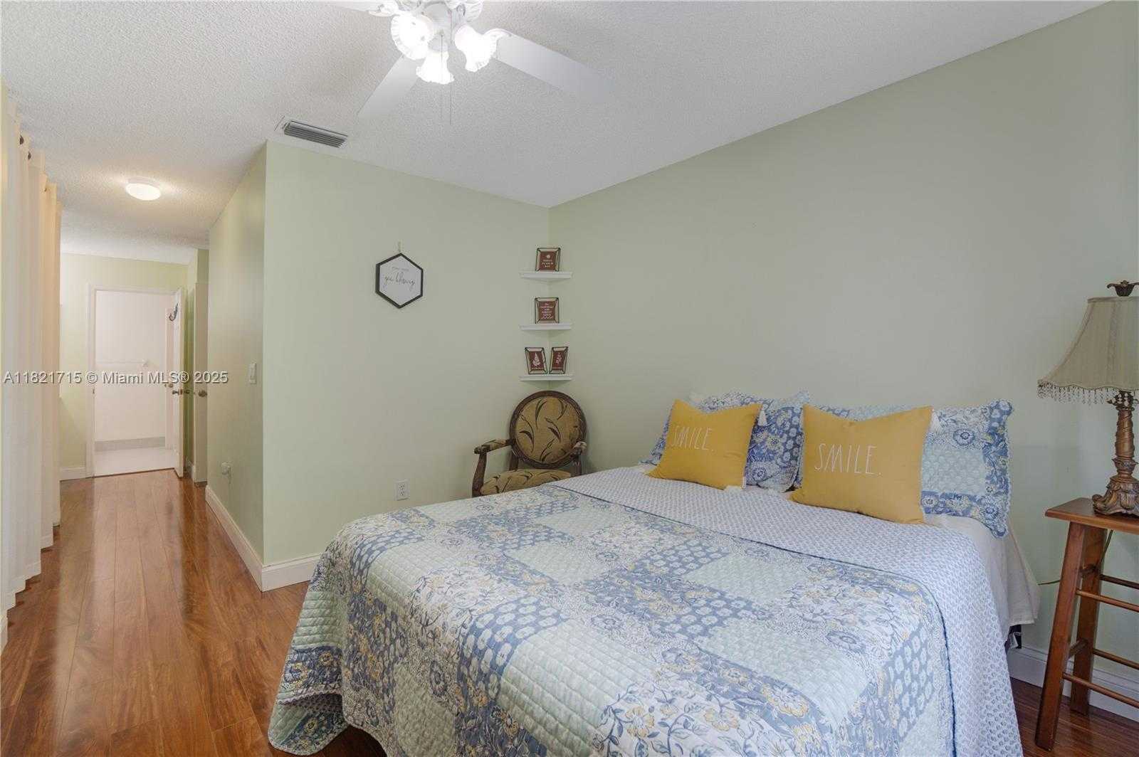 Small Image of 801 NORTH WEST 156TH AVE, Pembroke Pines Number 34