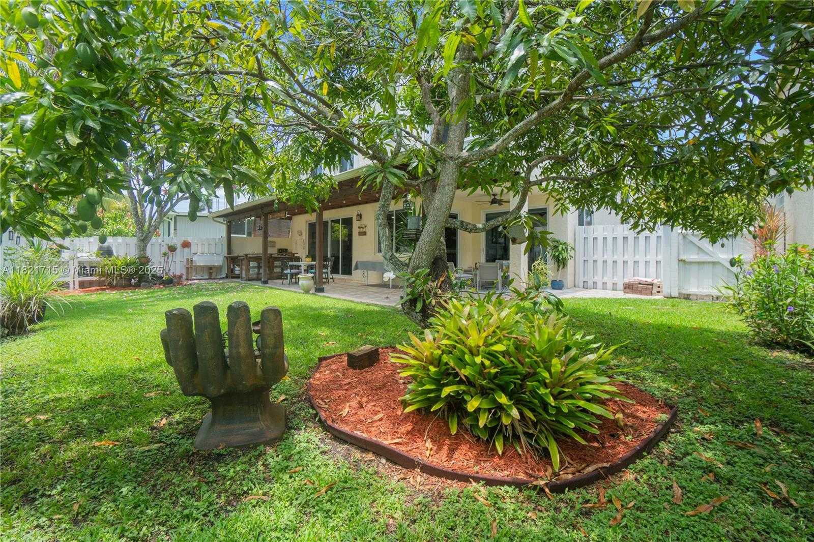 Small Image of 801 NORTH WEST 156TH AVE, Pembroke Pines Number 45