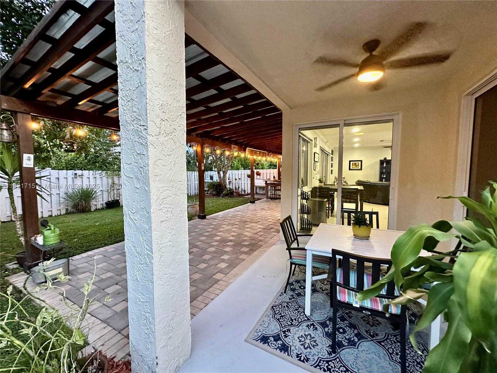 Small Image of 801 NORTH WEST 156TH AVE, Pembroke Pines Number 49