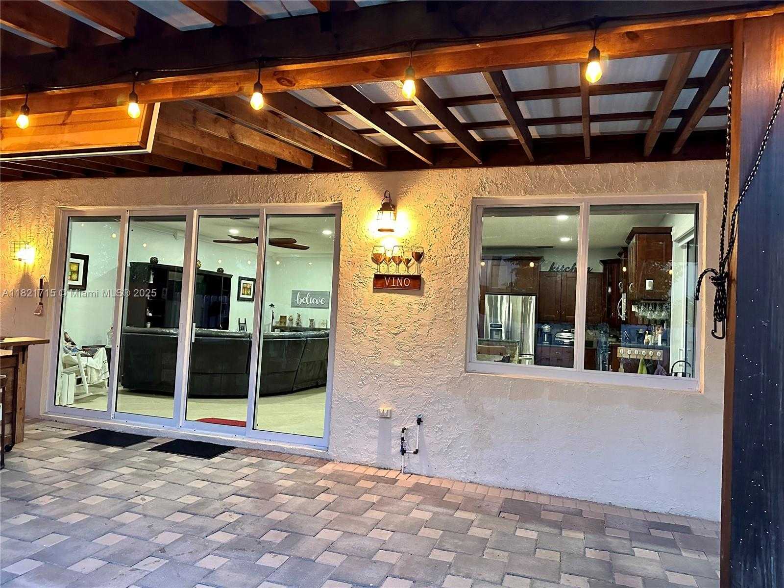 Small Image of 801 NORTH WEST 156TH AVE, Pembroke Pines Number 50