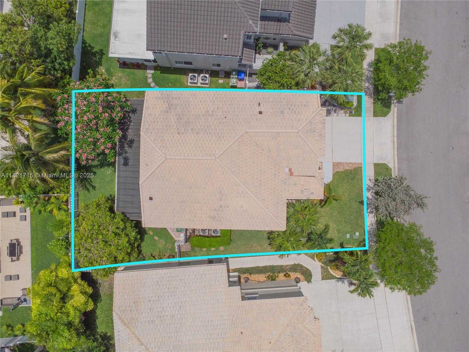Small Image of 801 NORTH WEST 156TH AVE, Pembroke Pines Number 56