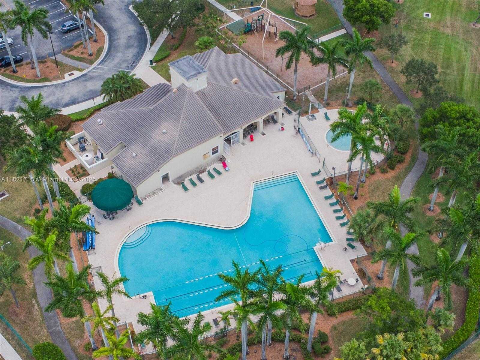 Small Image of 801 NORTH WEST 156TH AVE, Pembroke Pines Number 57