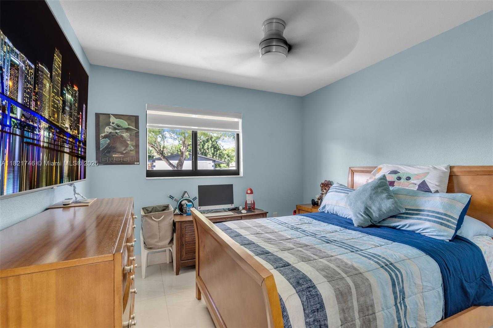 Small Image of 7100 MCCLELLAN ST, Hollywood Number 15