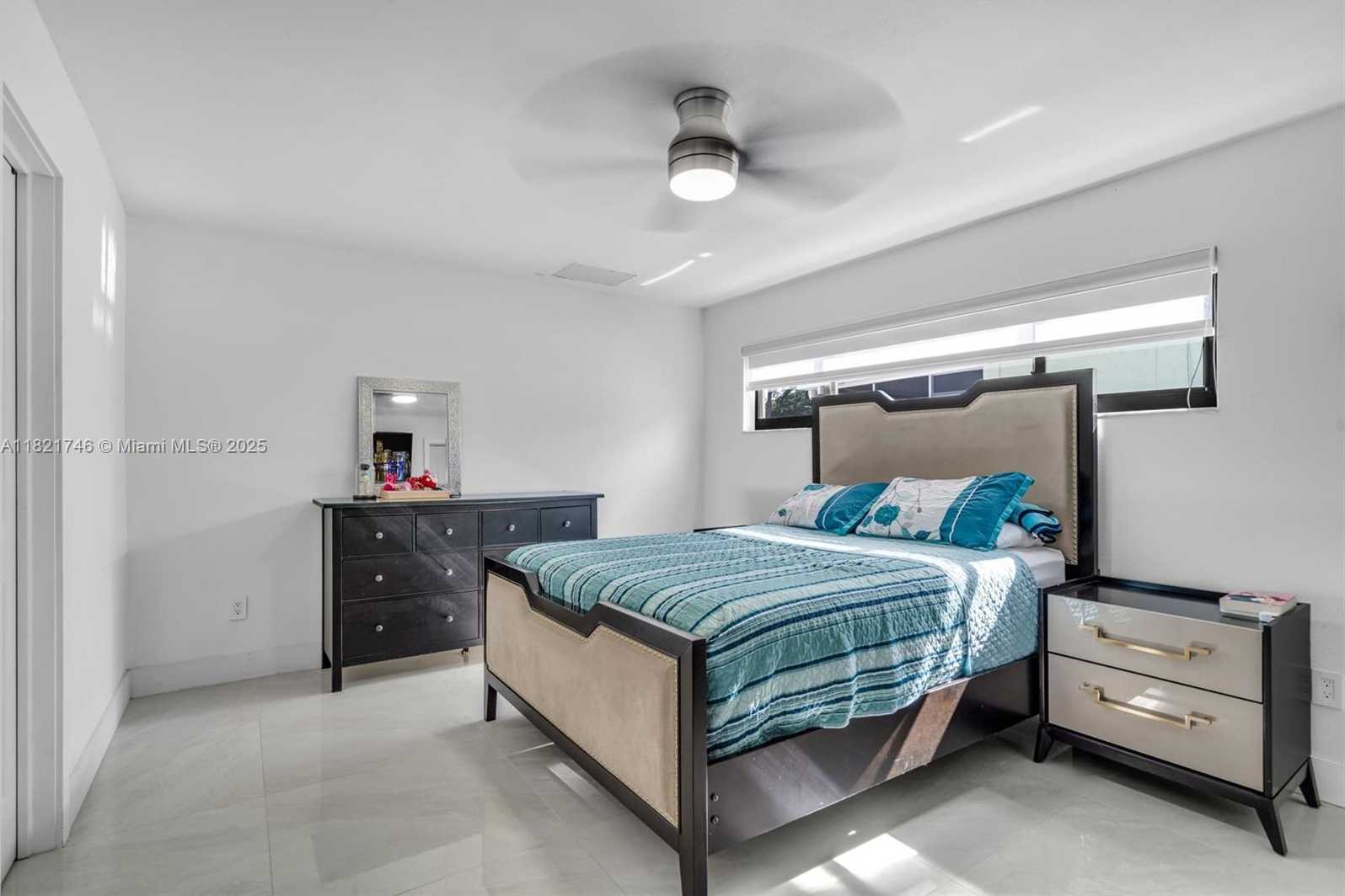 Small Image of 7100 MCCLELLAN ST, Hollywood Number 18