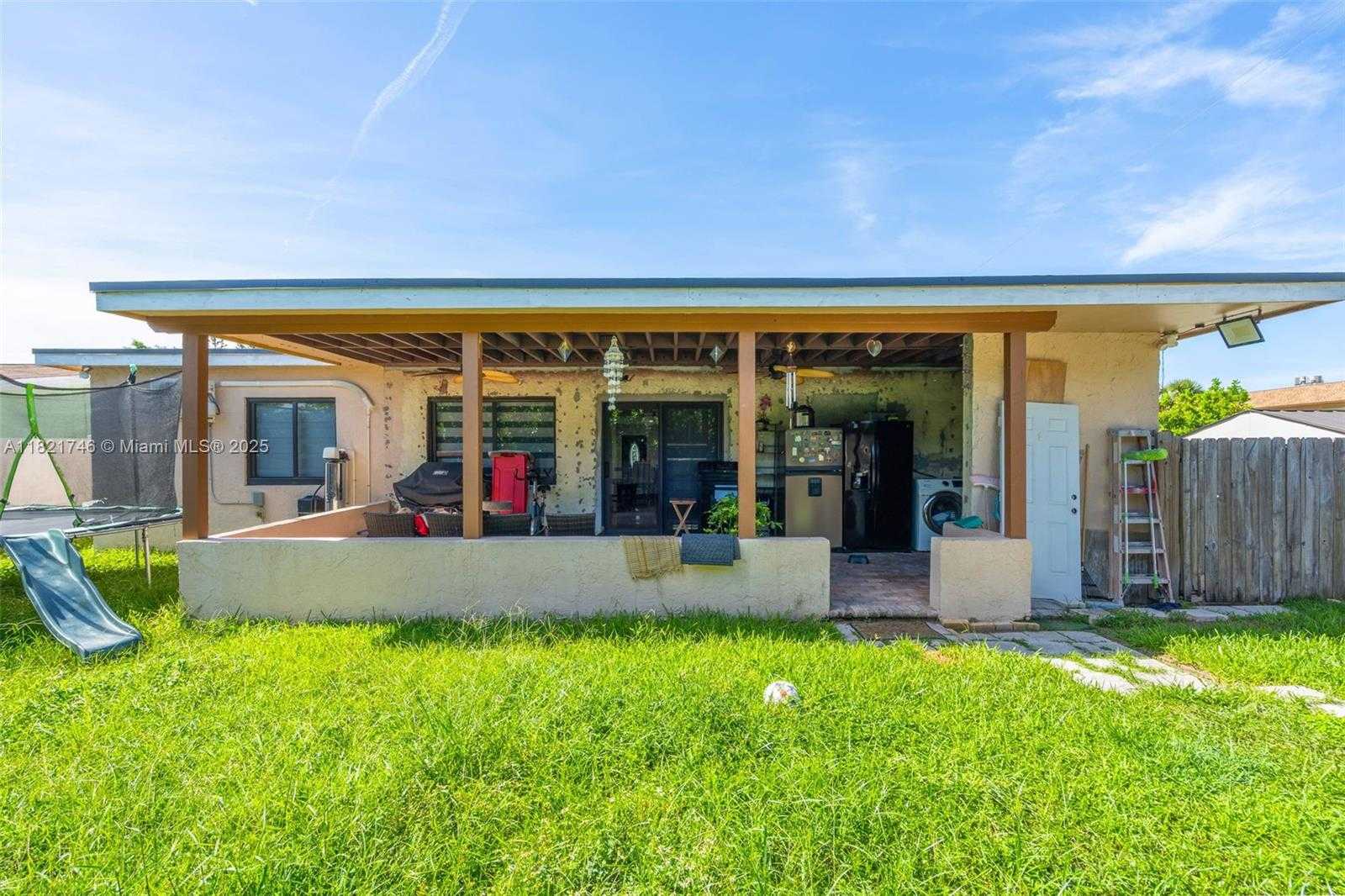 Small Image of 7100 MCCLELLAN ST, Hollywood Number 27