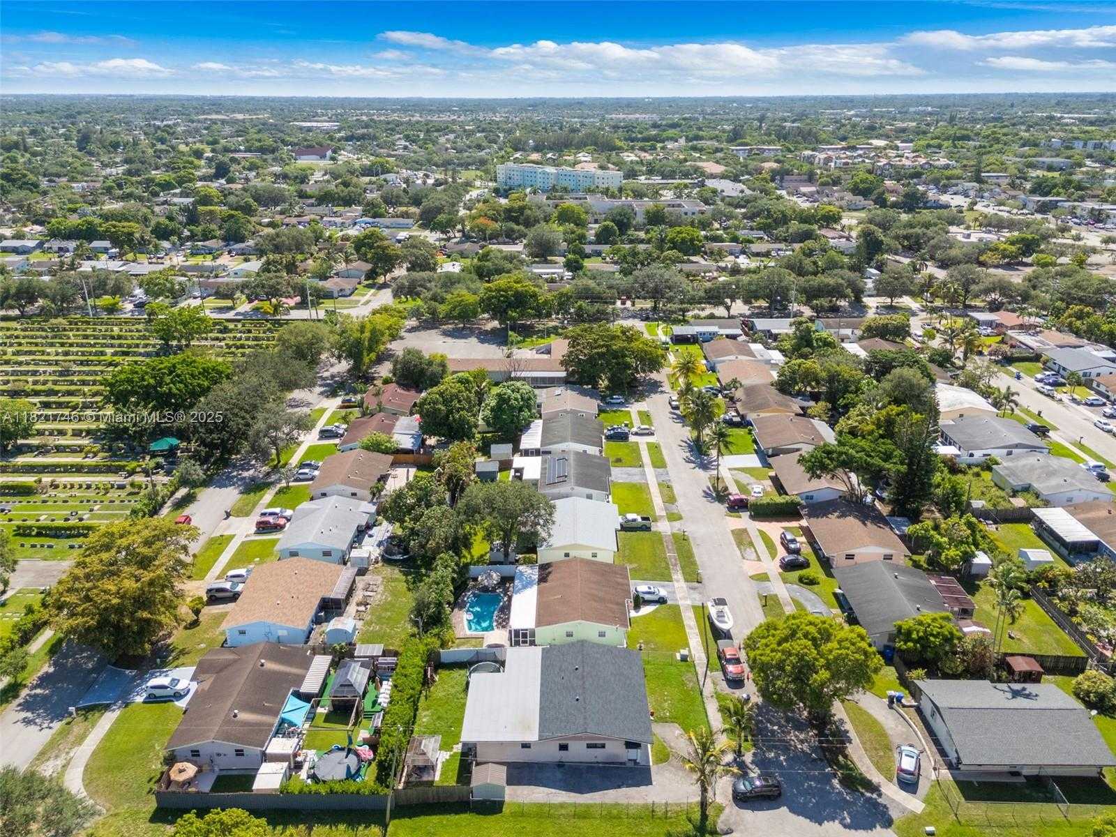 Small Image of 7100 MCCLELLAN ST, Hollywood Number 38