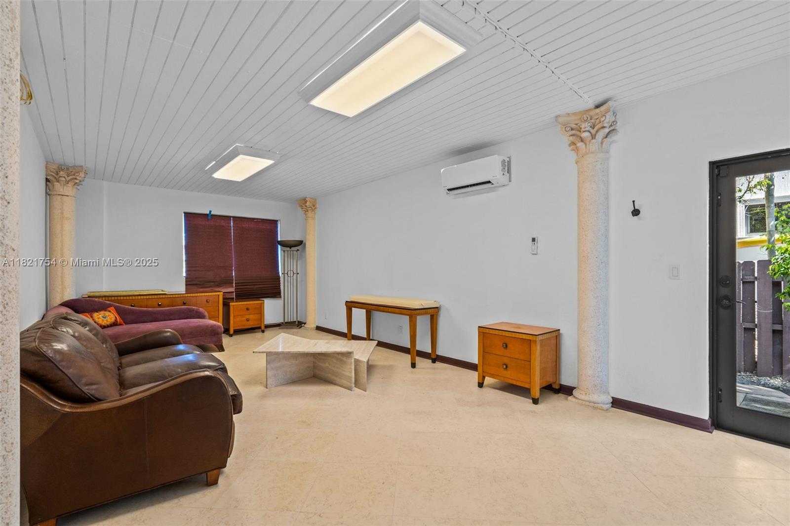 Small Image of 800 DIPLOMAT PKWY, Hallandale Beach Number 35