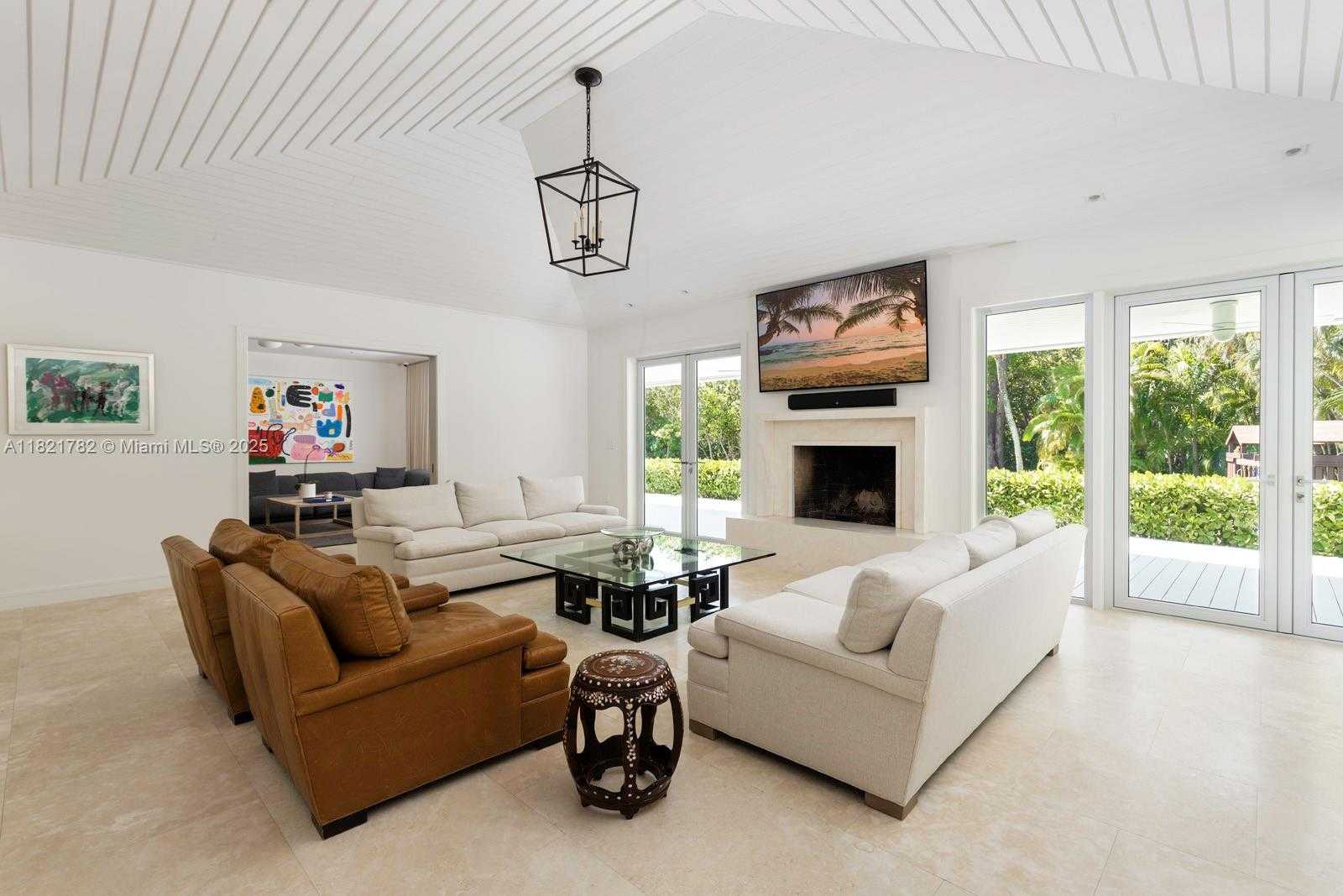Small Image of 11100 PARADELA ST, Coral Gables Number 7