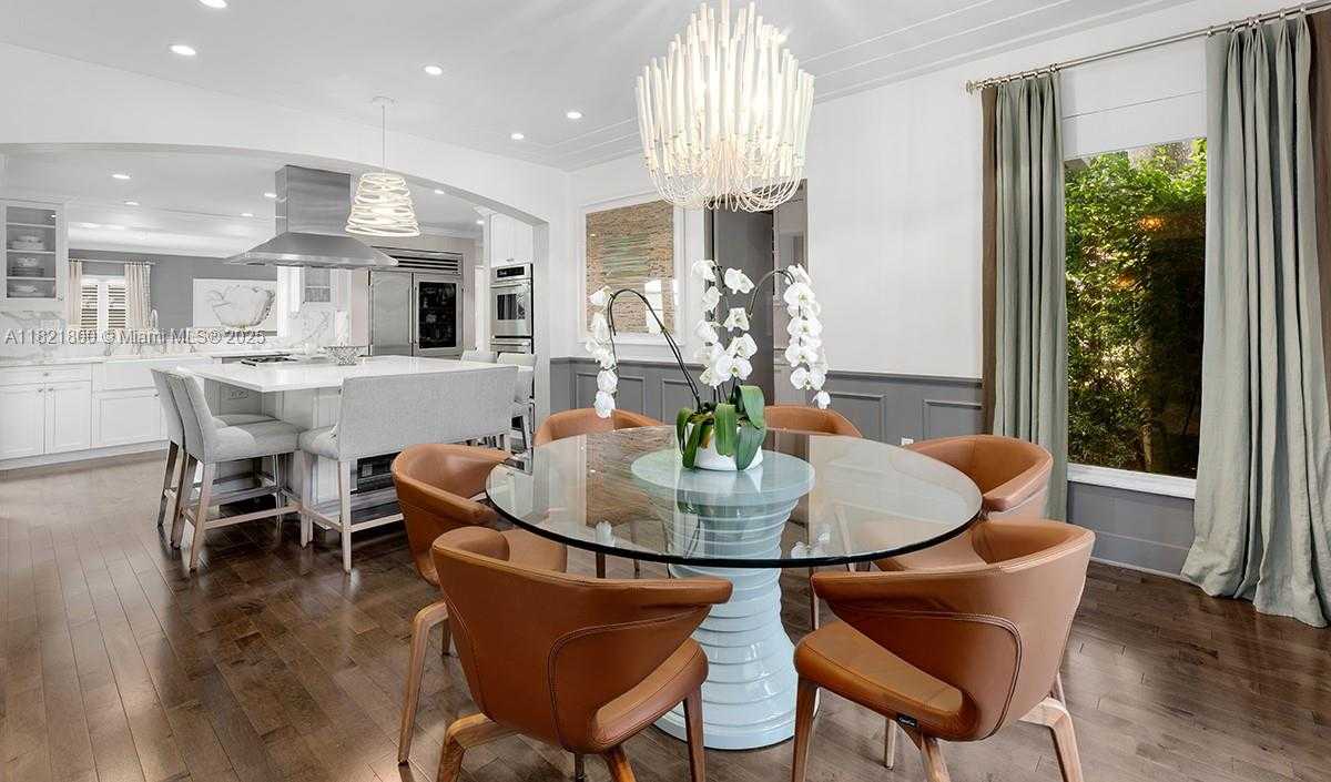Small Image of 2500 LAKE AVE, Miami Beach Number 9