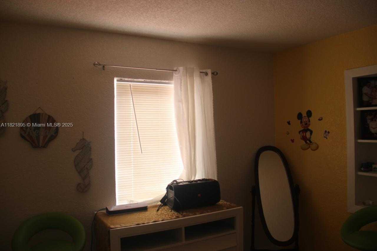 Small Image of 3430 NORTH WEST 16TH ST, Miami Number 20