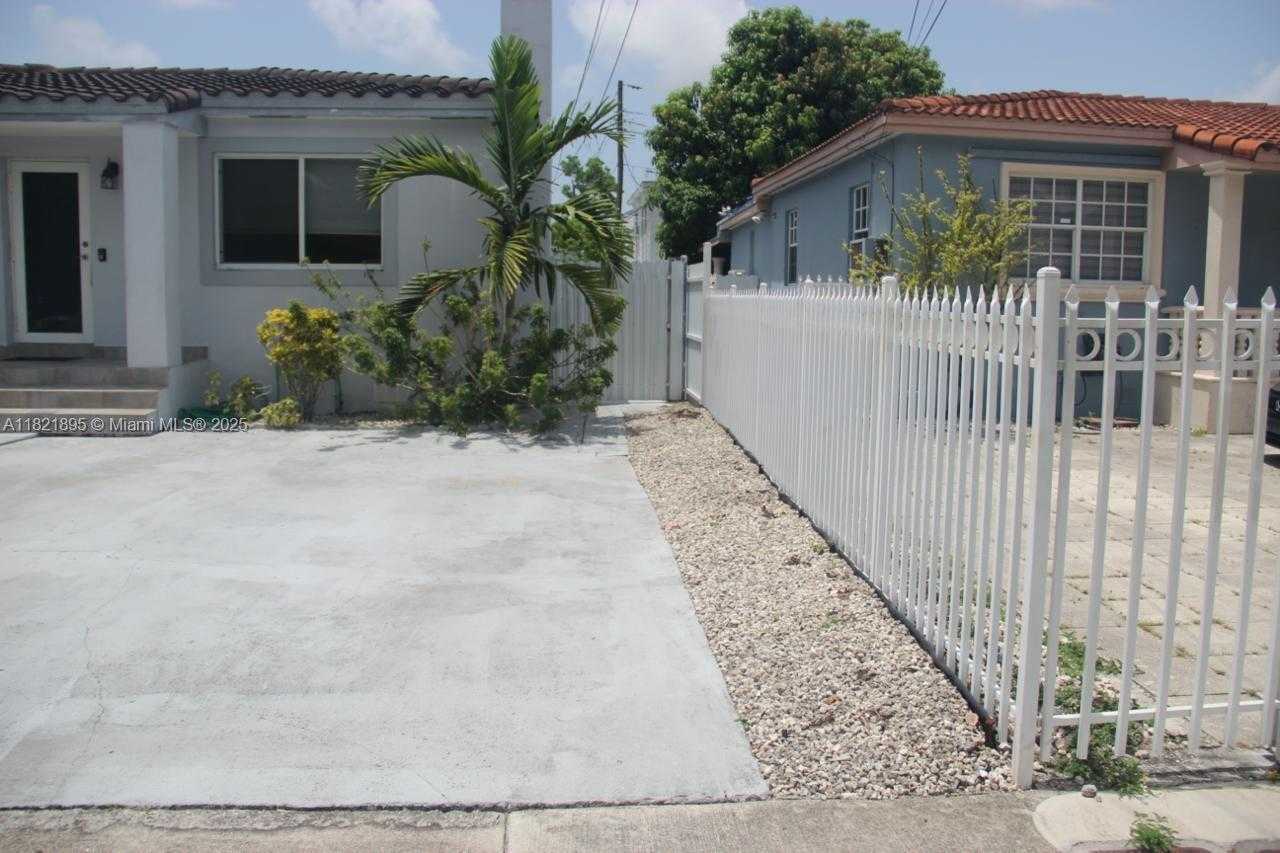 Small Image of 3430 NORTH WEST 16TH ST, Miami Number 3