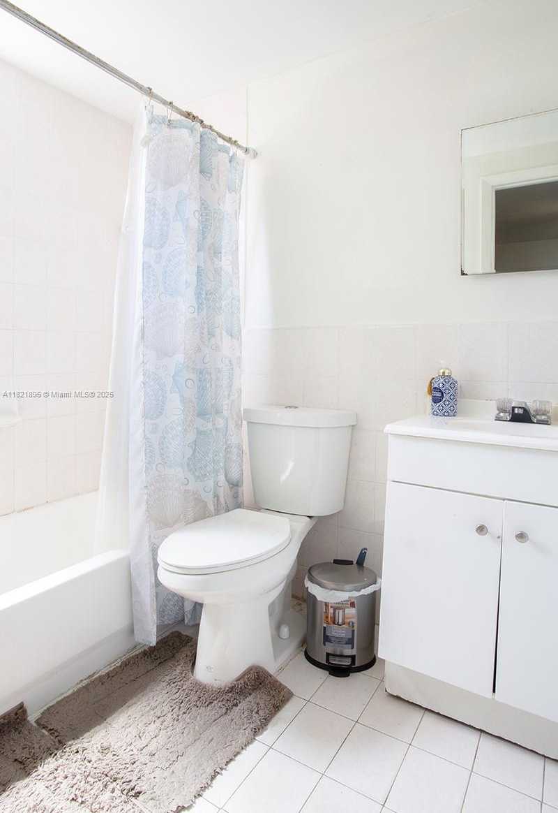 Small Image of 3430 NORTH WEST 16TH ST, Miami Number 40