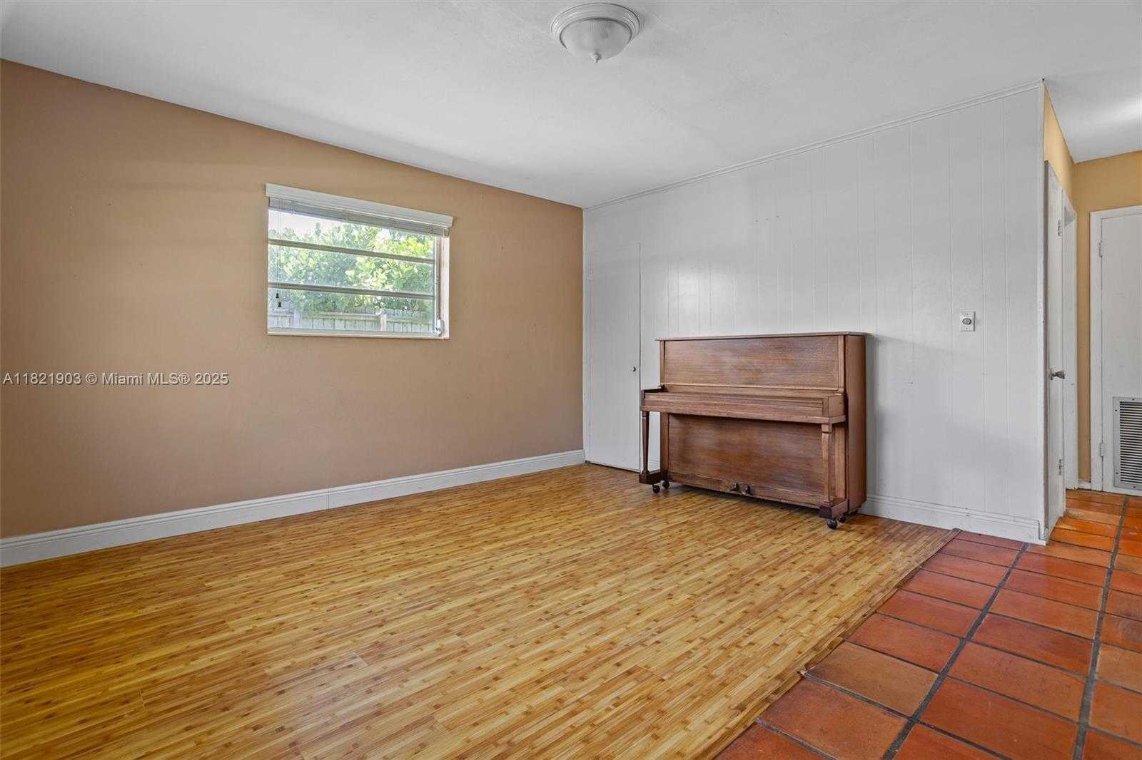 Small Image of 19825 SOUTH WEST 89TH AVE, Cutler Bay Number 11