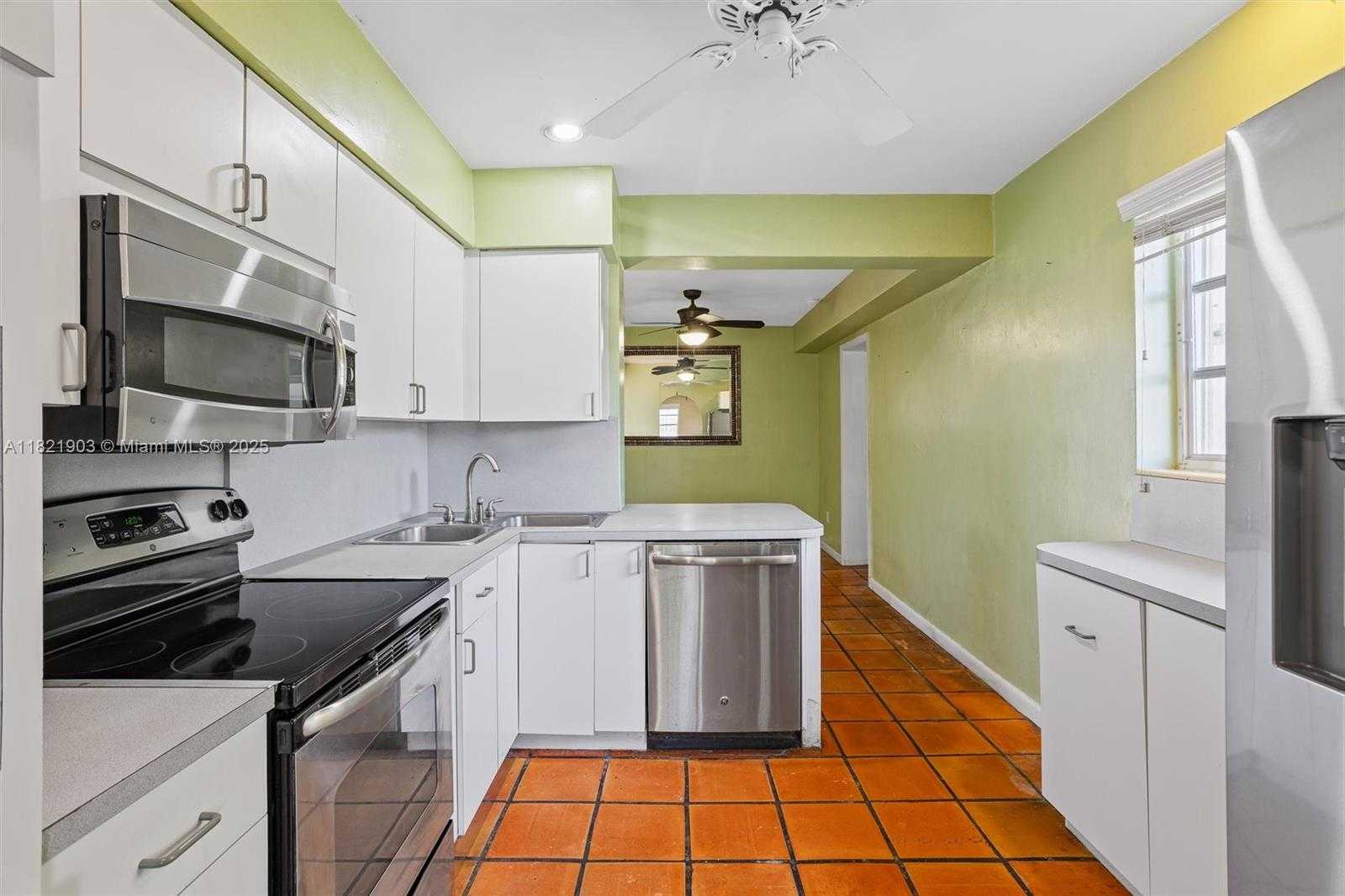 Small Image of 19825 SOUTH WEST 89TH AVE, Cutler Bay Number 5