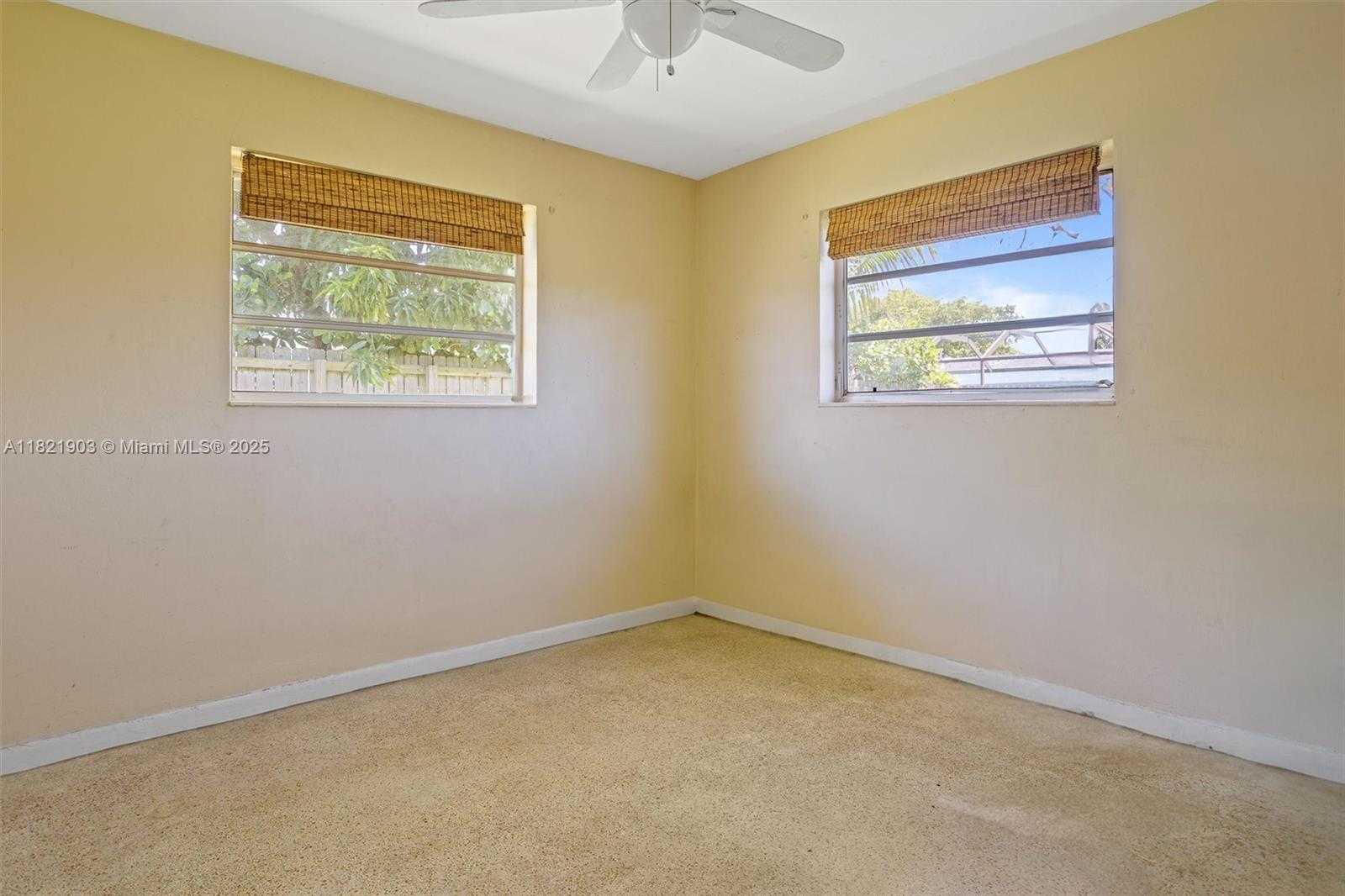 Small Image of 19825 SOUTH WEST 89TH AVE, Cutler Bay Number 7