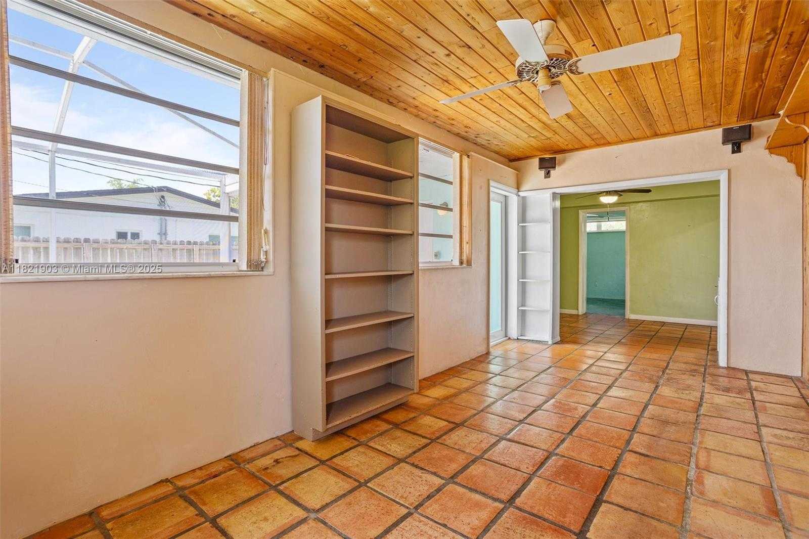 Small Image of 19825 SOUTH WEST 89TH AVE, Cutler Bay Number 9