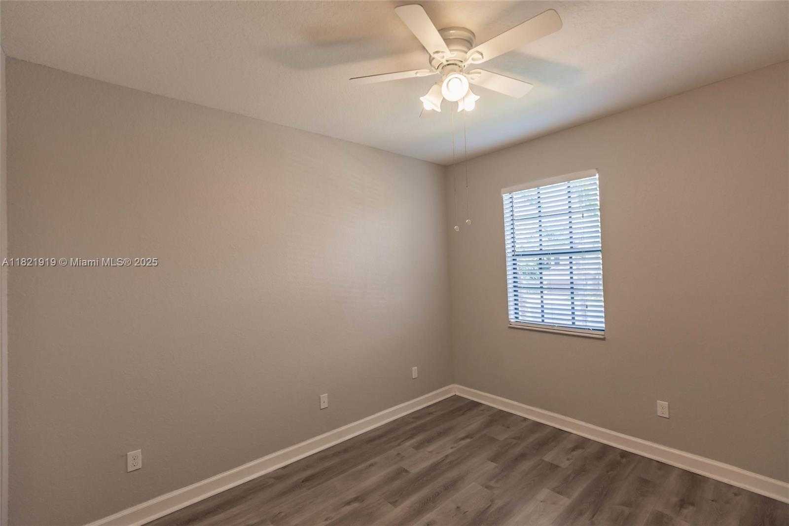 Small Image of 3809 ASPEN LEAF DR, Boynton Beach Number 31