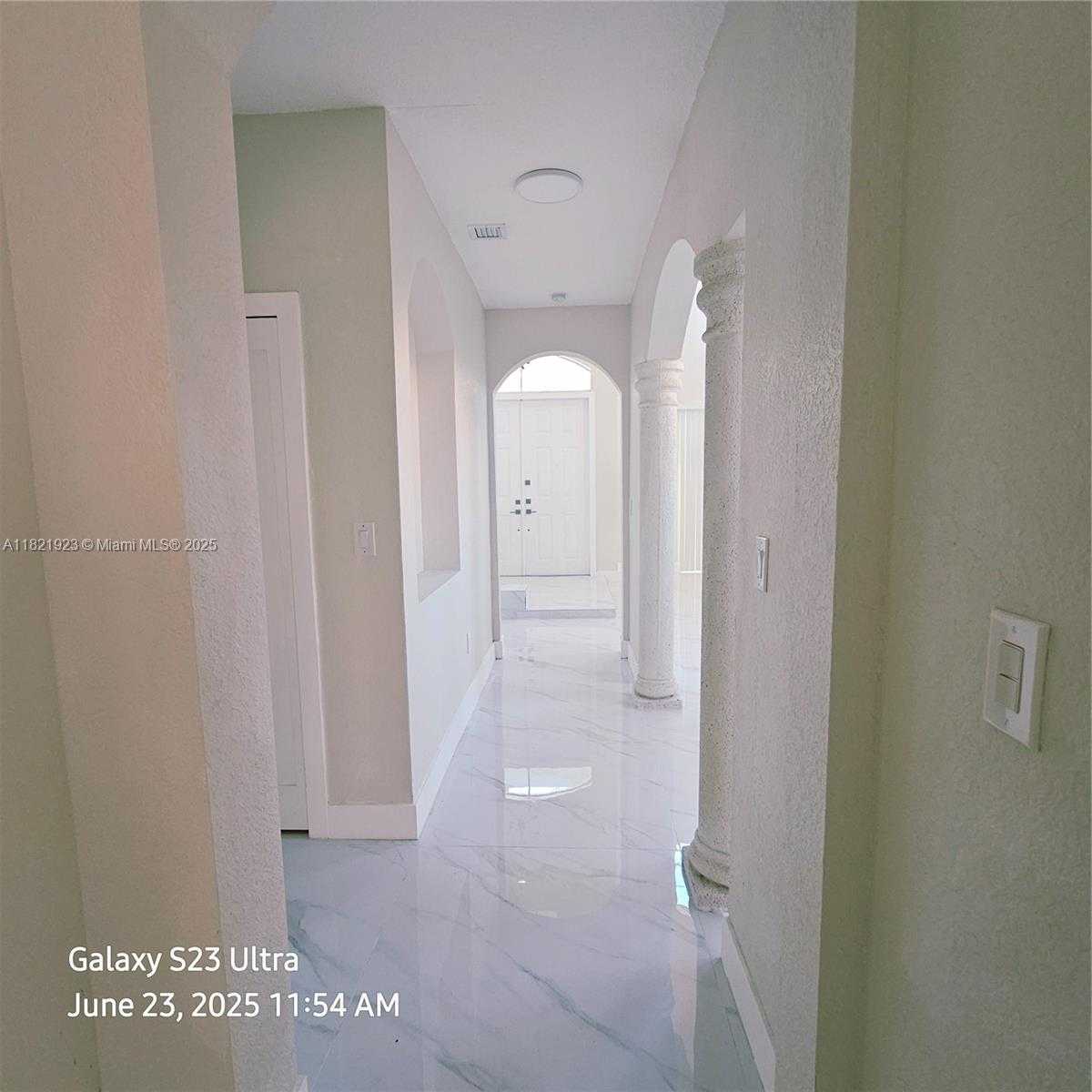 Small Image of 15259 SOUTH WEST 23RD LN, Miami Number 10
