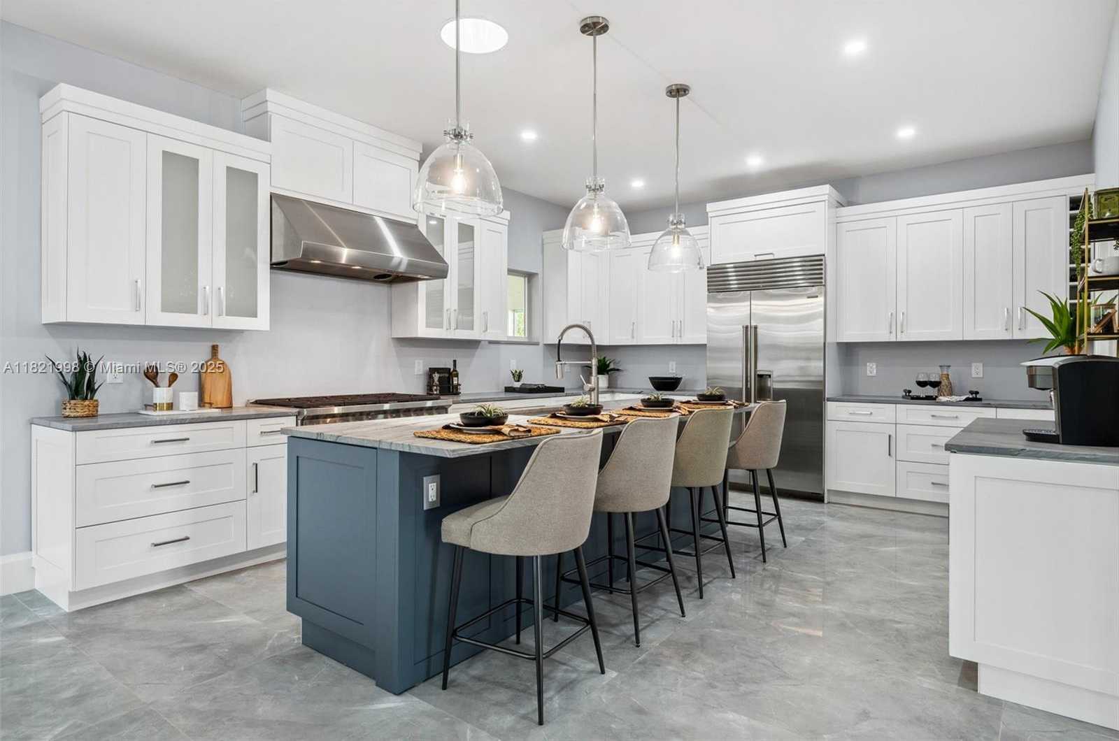 Small Image of 4837 TARPON AVE, Cape Coral Number 10