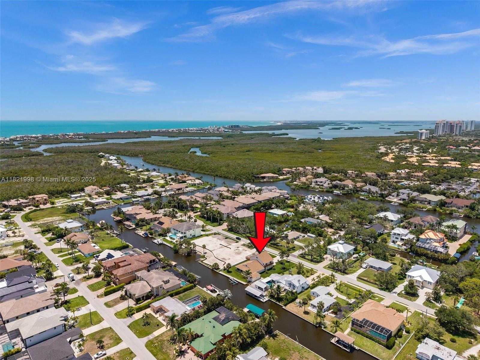 Small Image of 4837 TARPON AVE, Cape Coral Number 2