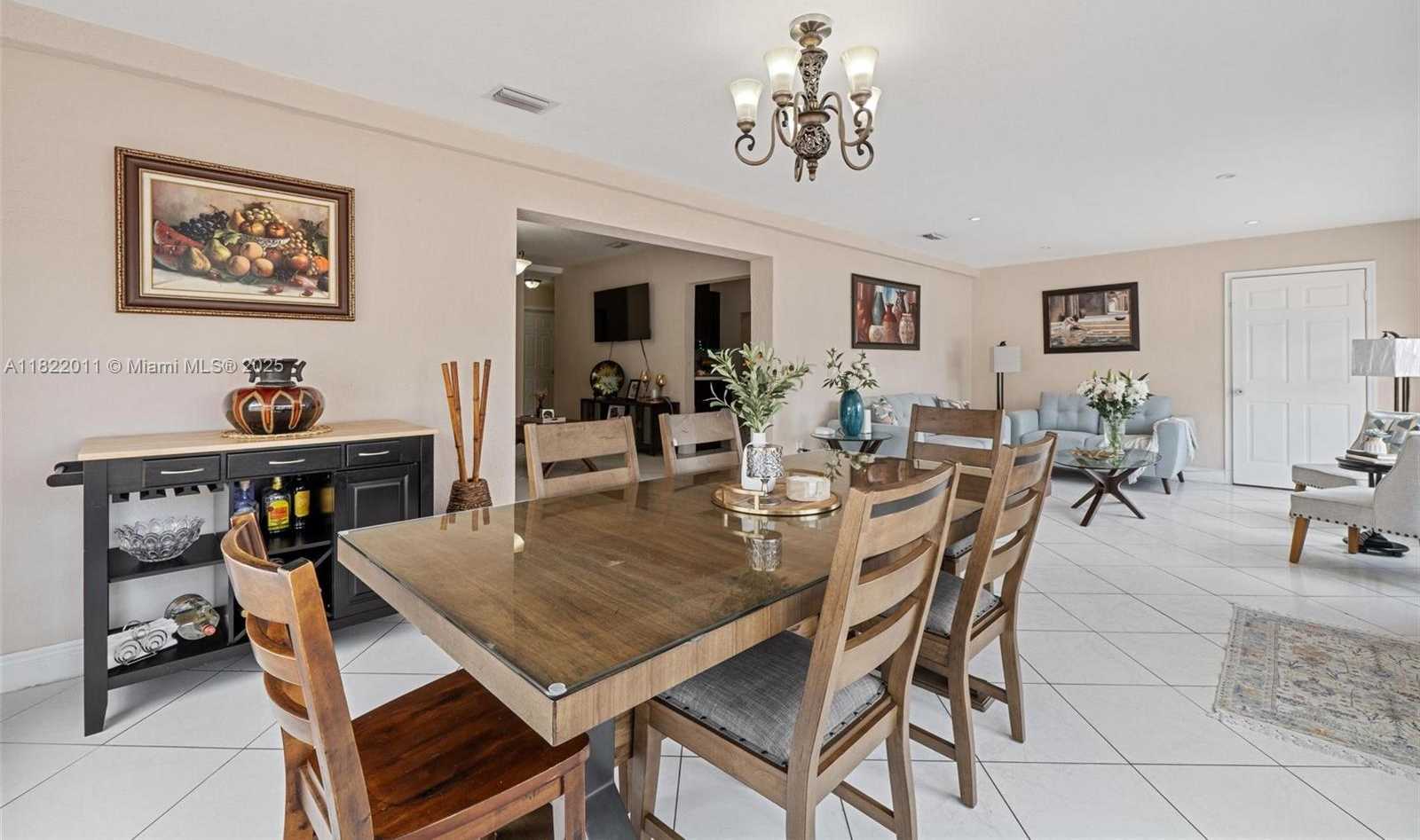 Small Image of 230 WEST 47TH ST, Hialeah Number 18